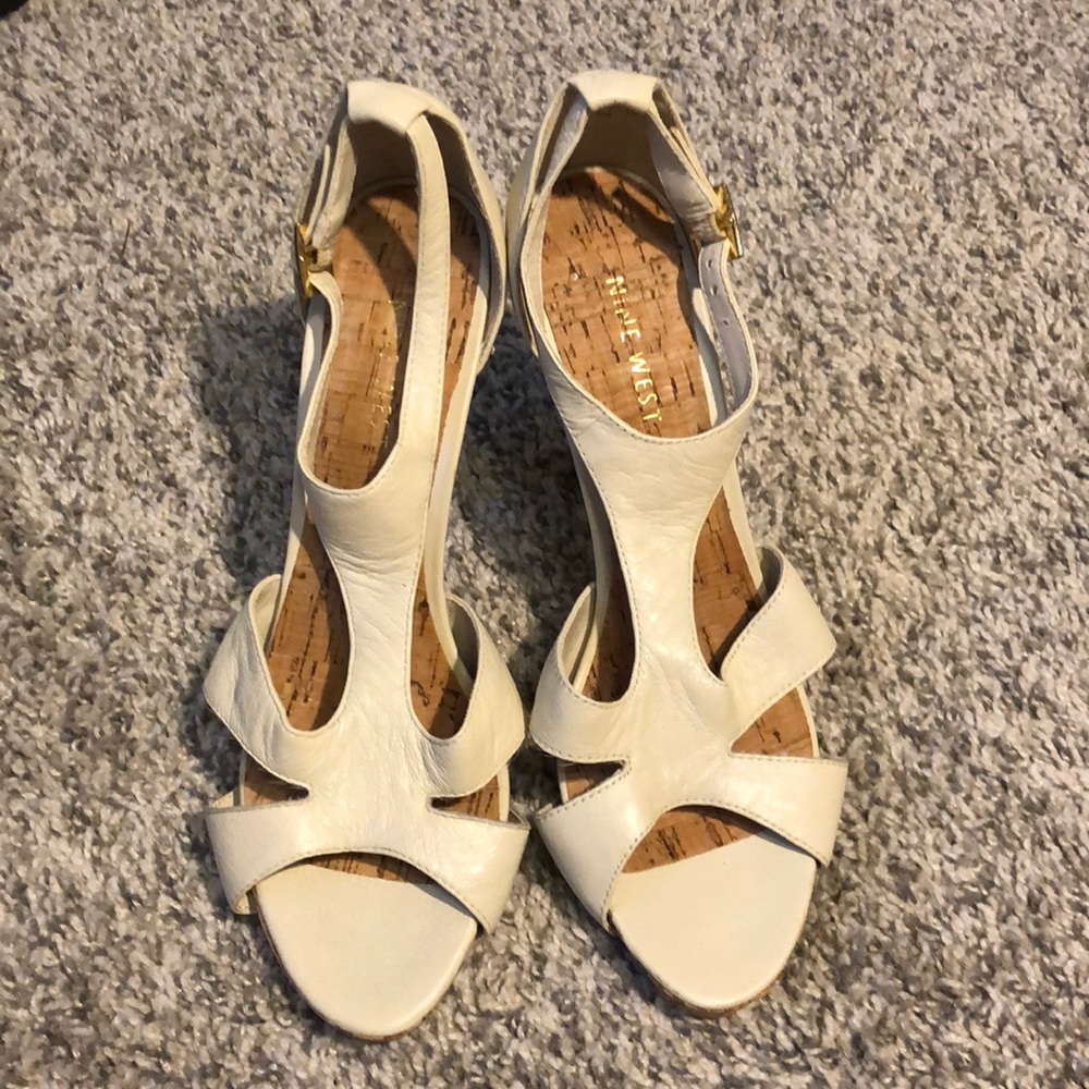 Nine West Women's Cream Heels